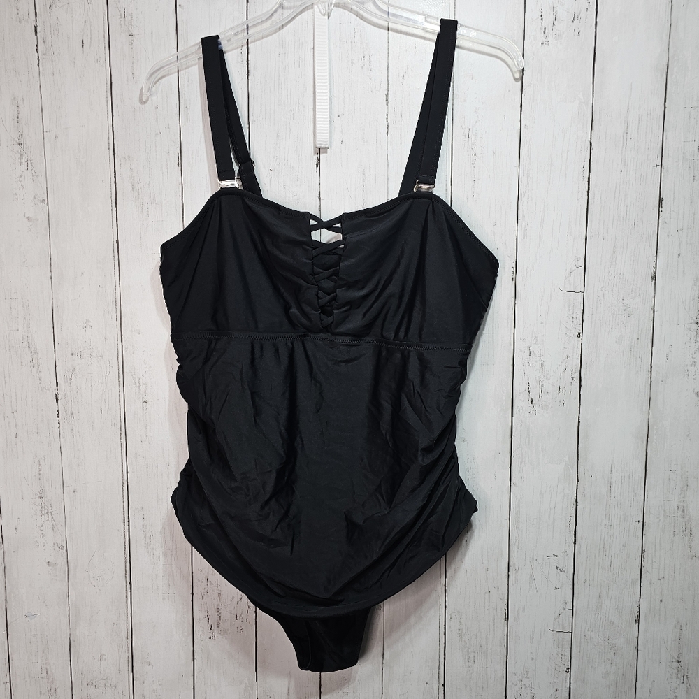 Women's Black One Piece Swimsuit Strappy Neckline Adjustable Straps Size 20W.
